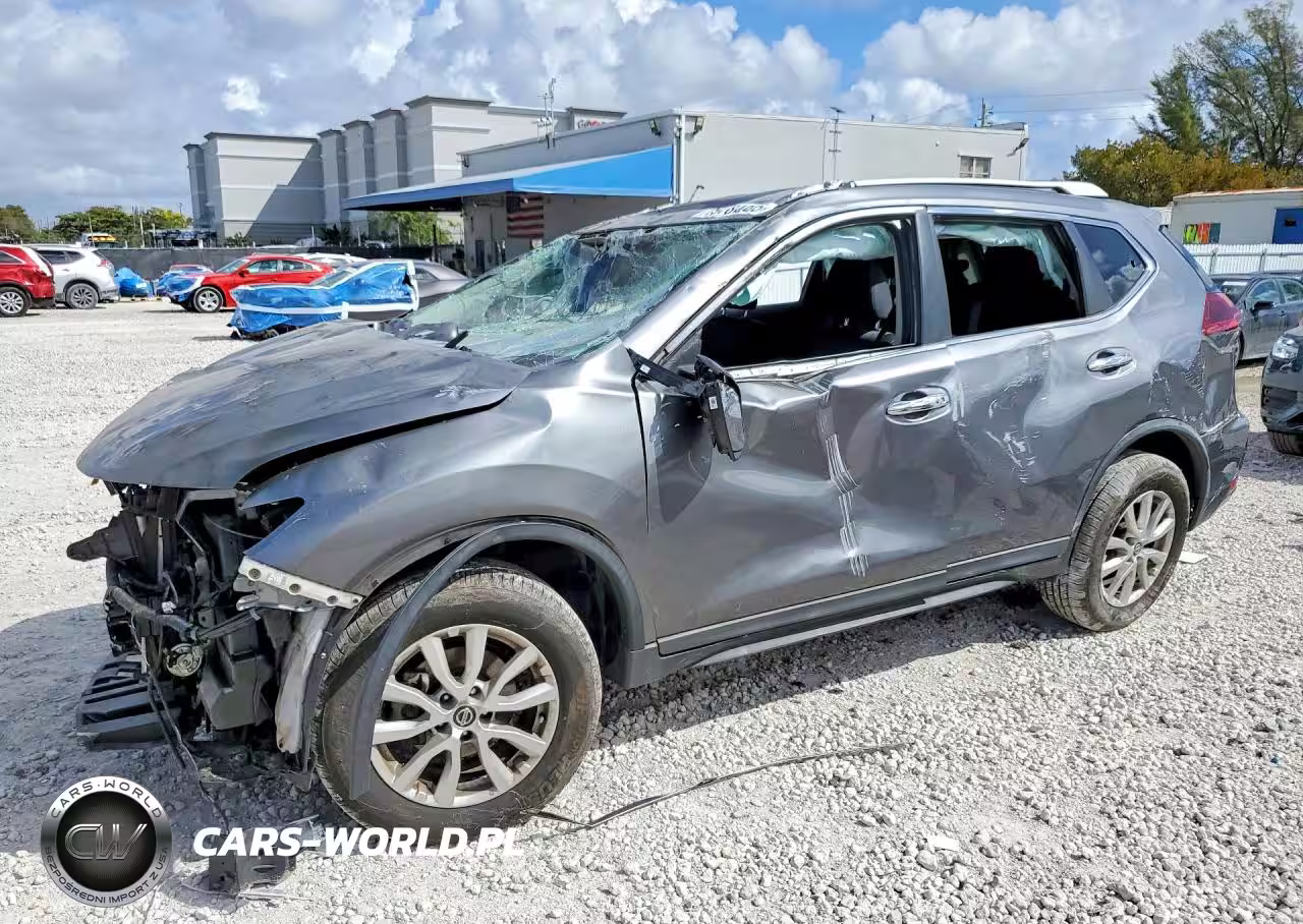 2020 Nissan Rogue Sv