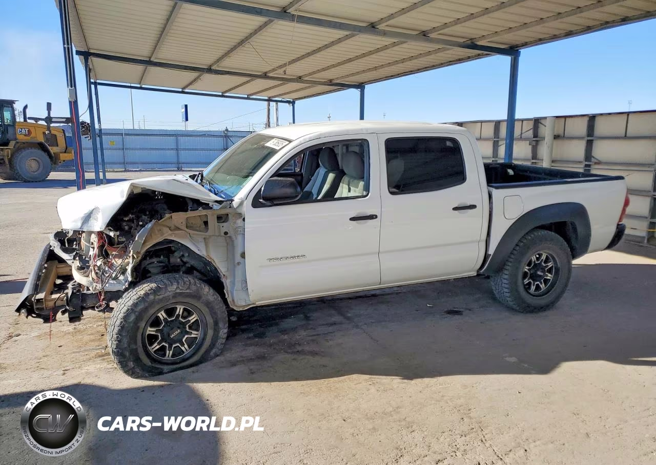 2015 Toyota Tacoma Base
