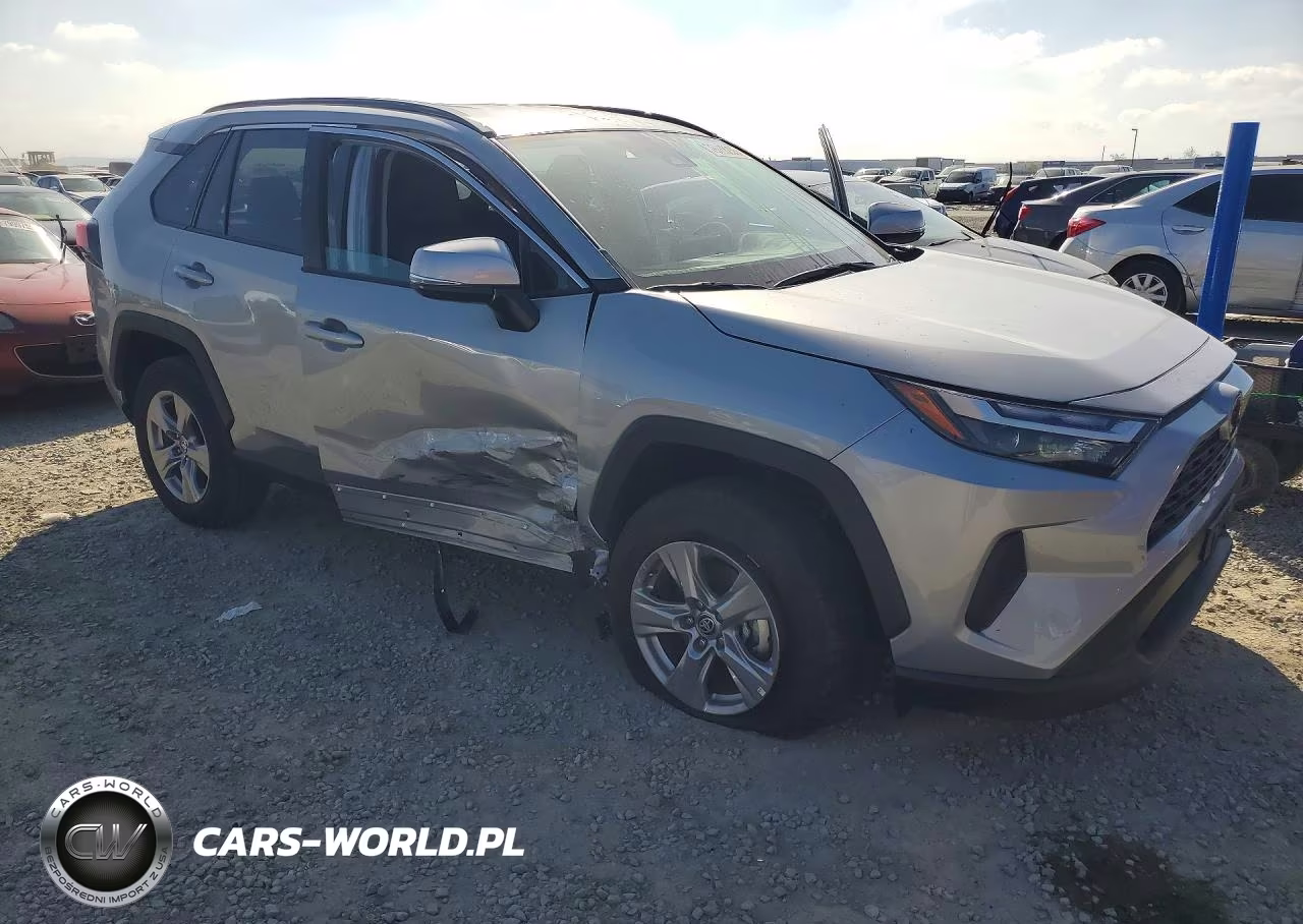2025 Toyota Rav4 Xle VIN:2T3W1RFV6SW431116 - 4