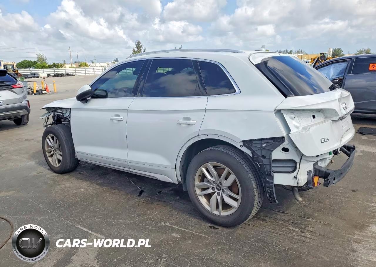 2022 Audi Q5 Premium 45 VIN:WA1GAAFYXN2003637 - 2