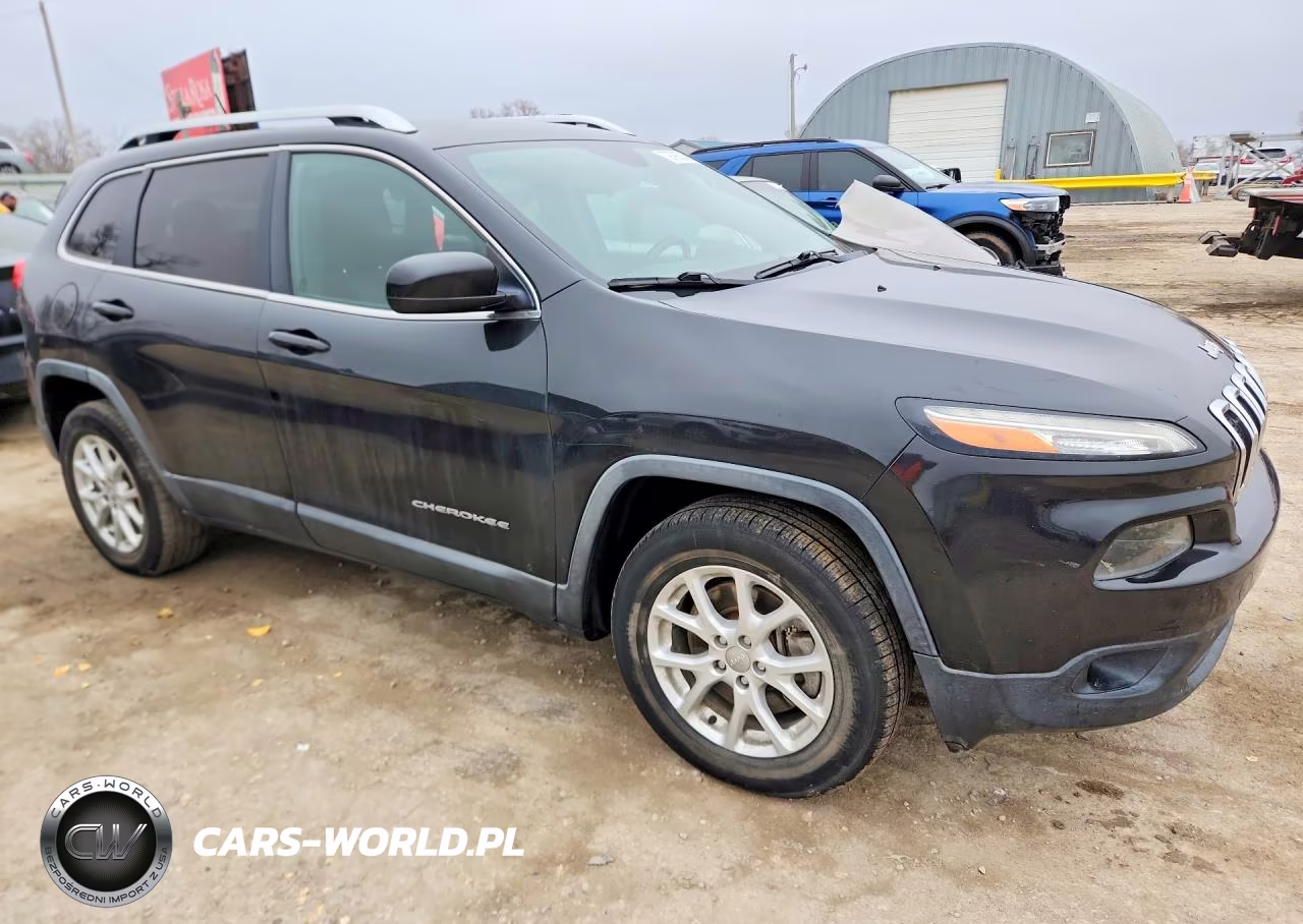 2014 Jeep Cherokee Latitude VIN:1C4PJMCS9EW229930 - 4