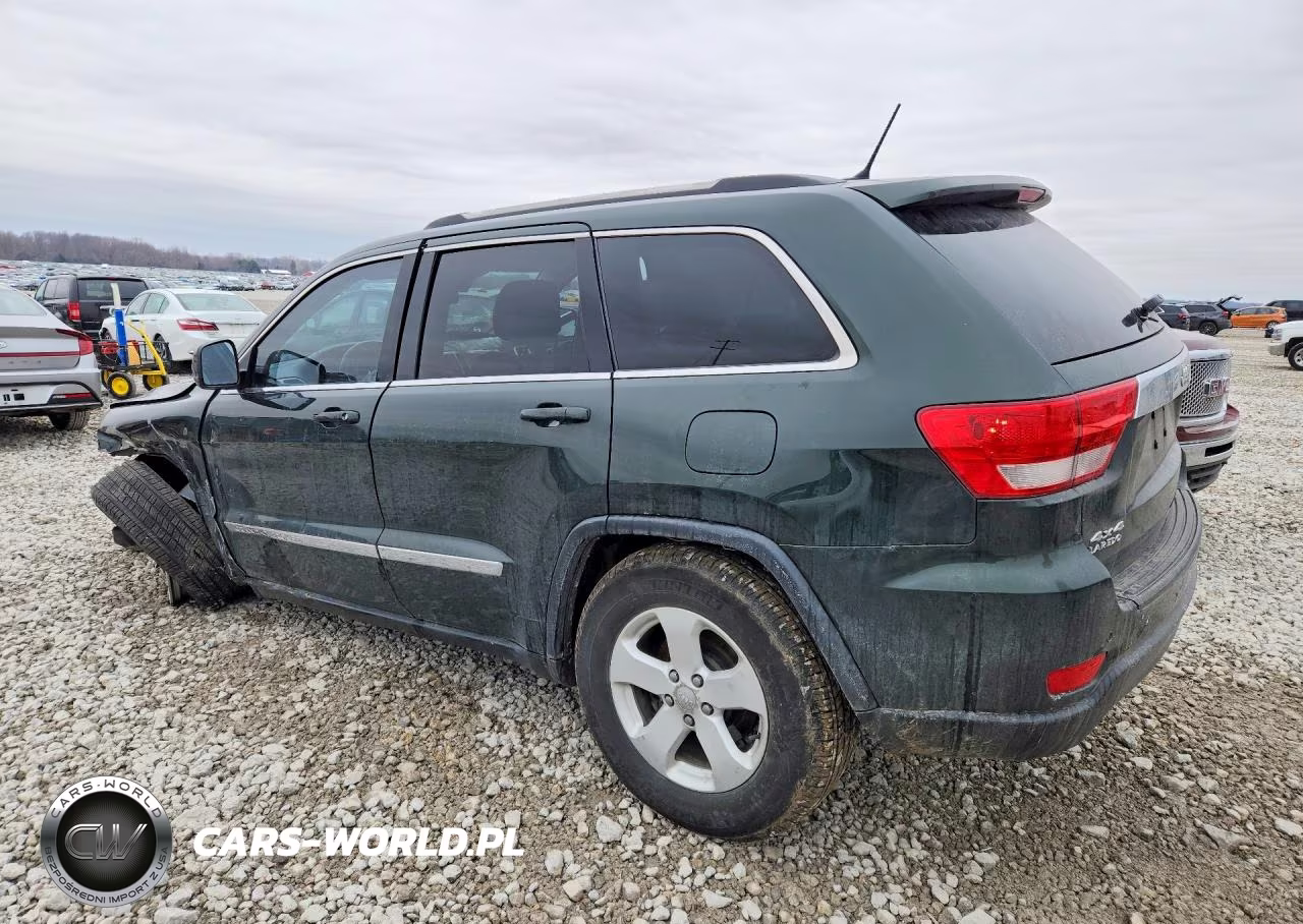 2011 Jeep Grand Cherokee Laredo VIN:1J4RR4GG2BC739034 - 2