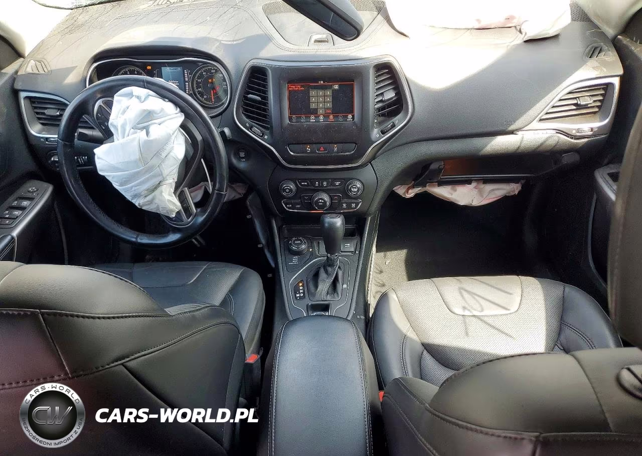2021 Jeep Cherokee Latitude Lux VIN:1C4PJMMX7MD181803 - 8