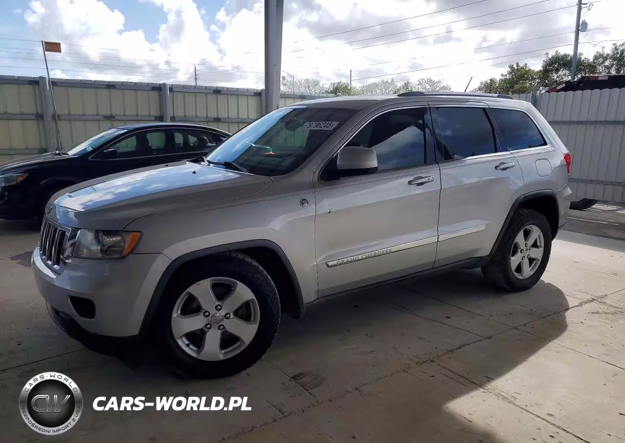 2011 Jeep Grand Cherokee Laredo
