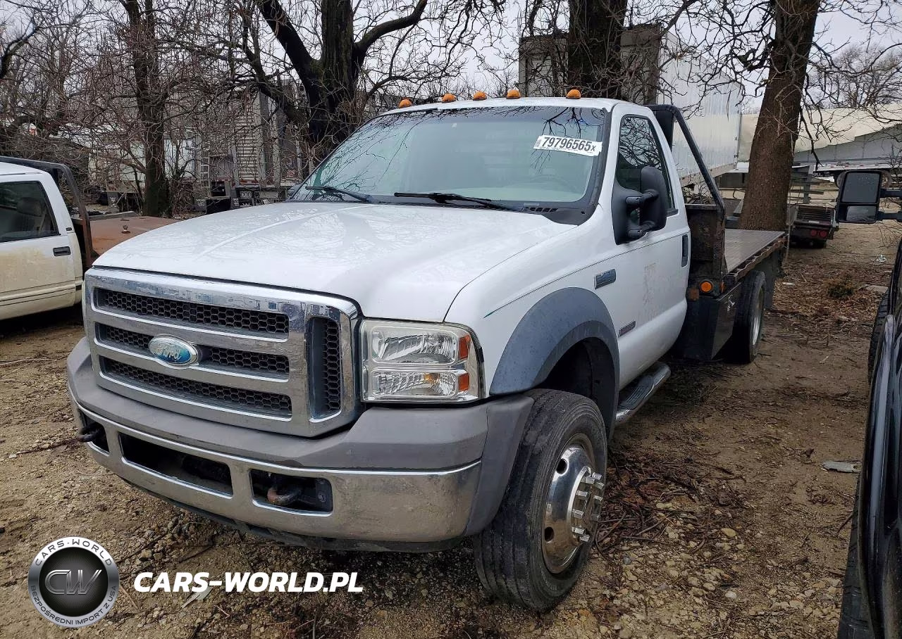 2005 Ford F450 Super Duty Flatbed Truck