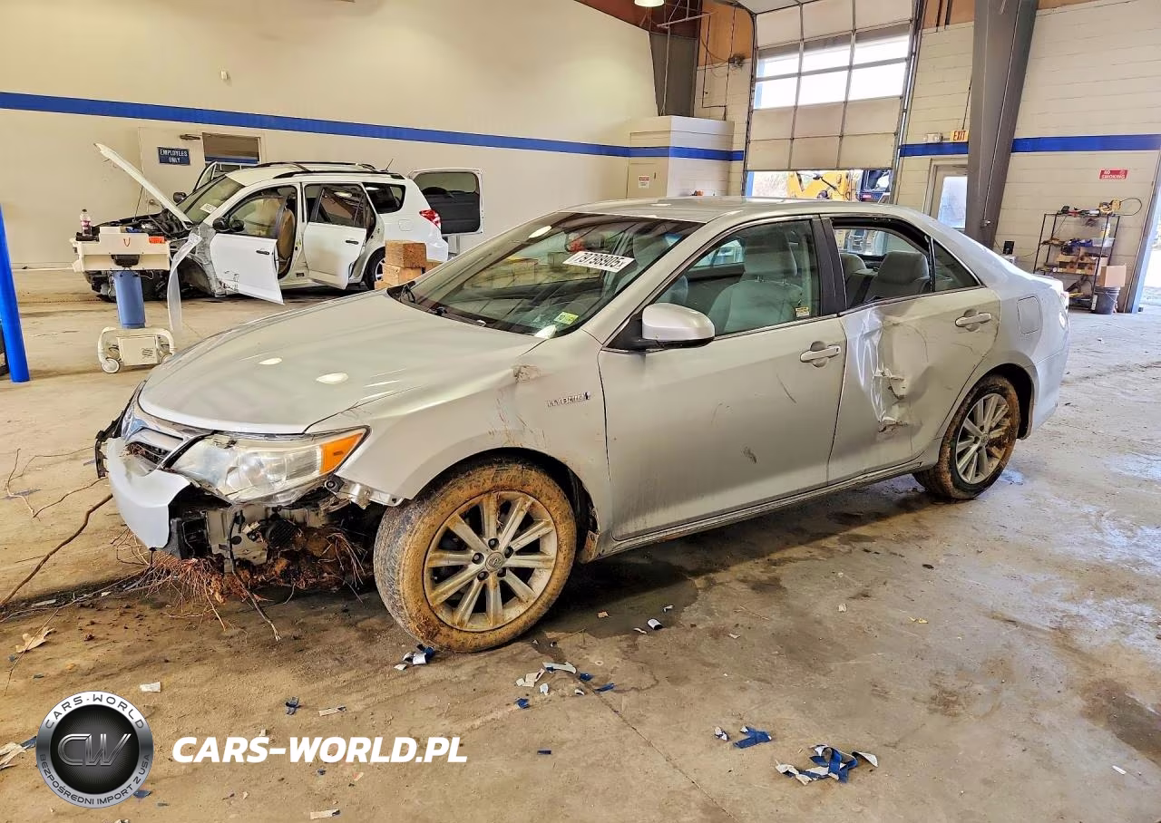 2012 Toyota Camry Hybrid Xle