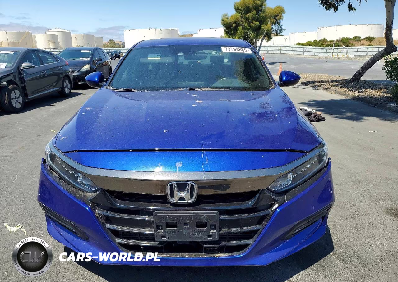 2018 Honda Accord Sport VIN:1HGCV1F33JA238783 - 5