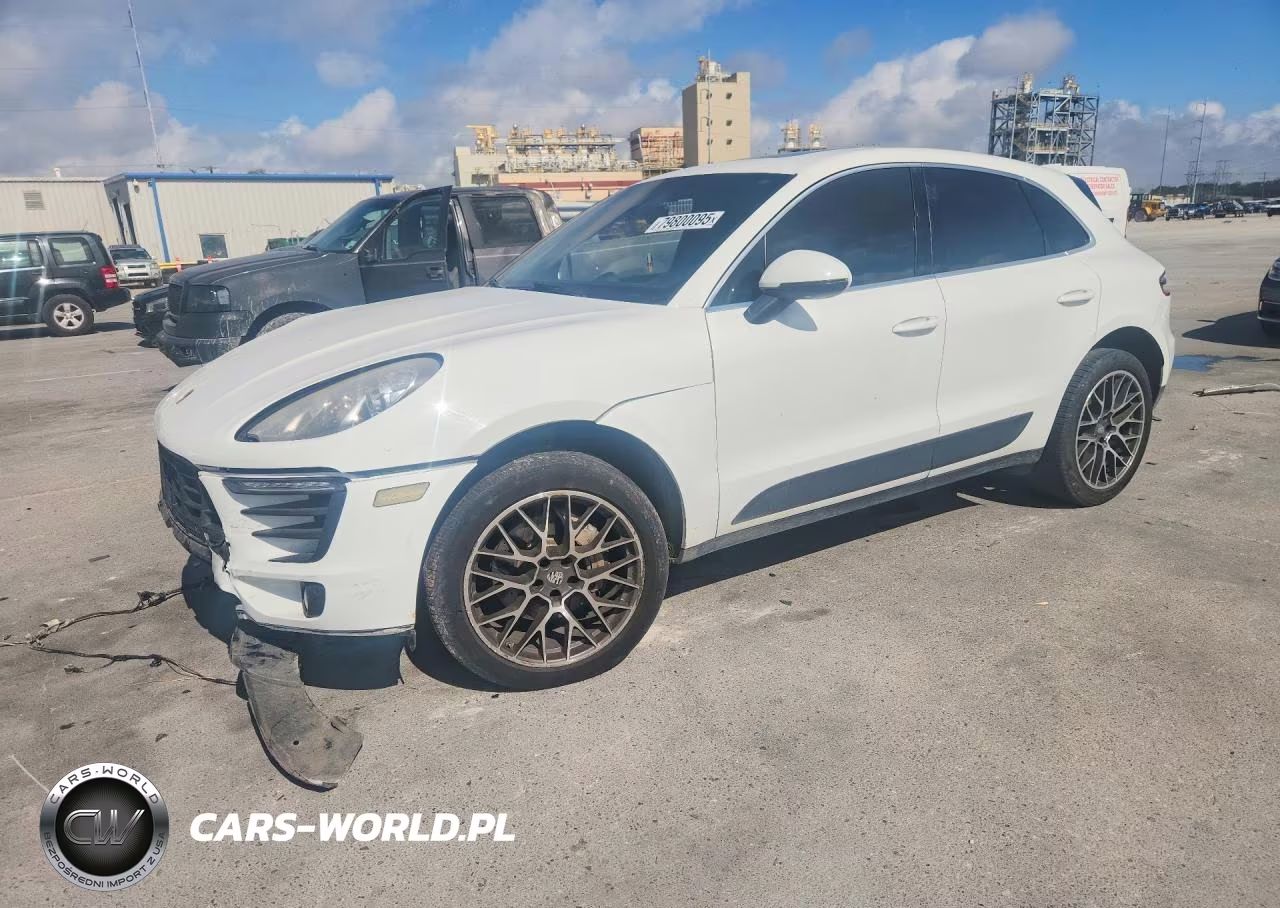 2015 Porsche Macan S