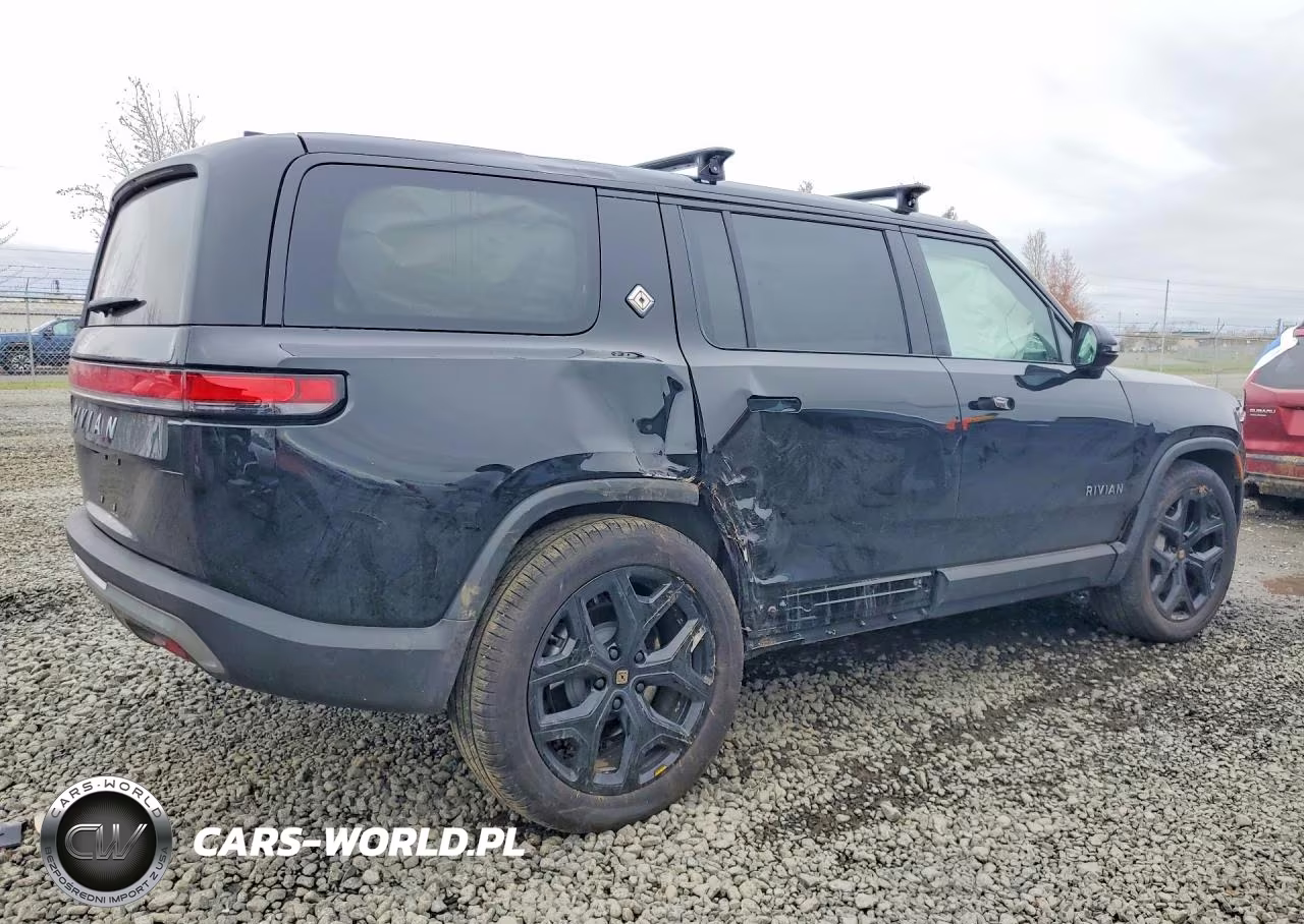 2025 Rivian R1S Adventure VIN:7PDSGBBA5SN066855 - 3