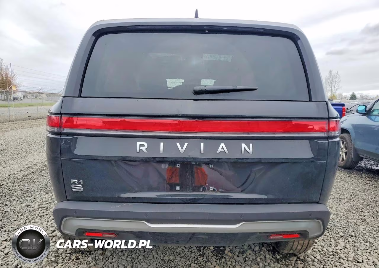 2025 Rivian R1S Adventure VIN:7PDSGBBA5SN066855 - 6
