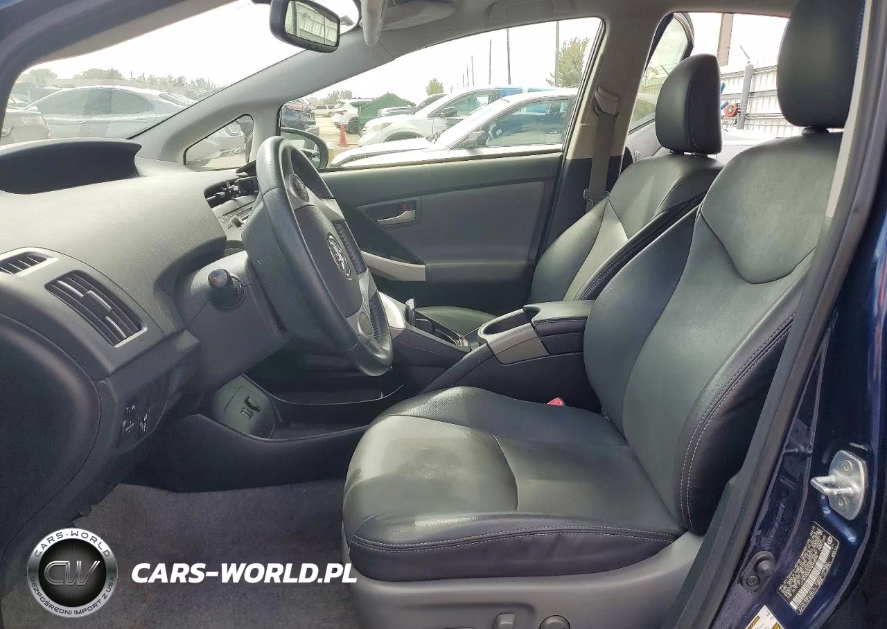 2013 Toyota Prius Four VIN:JTDKN3DU4D0343599 - 7