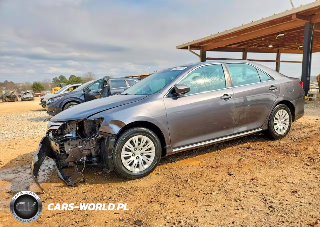 2013 Toyota Camry Le