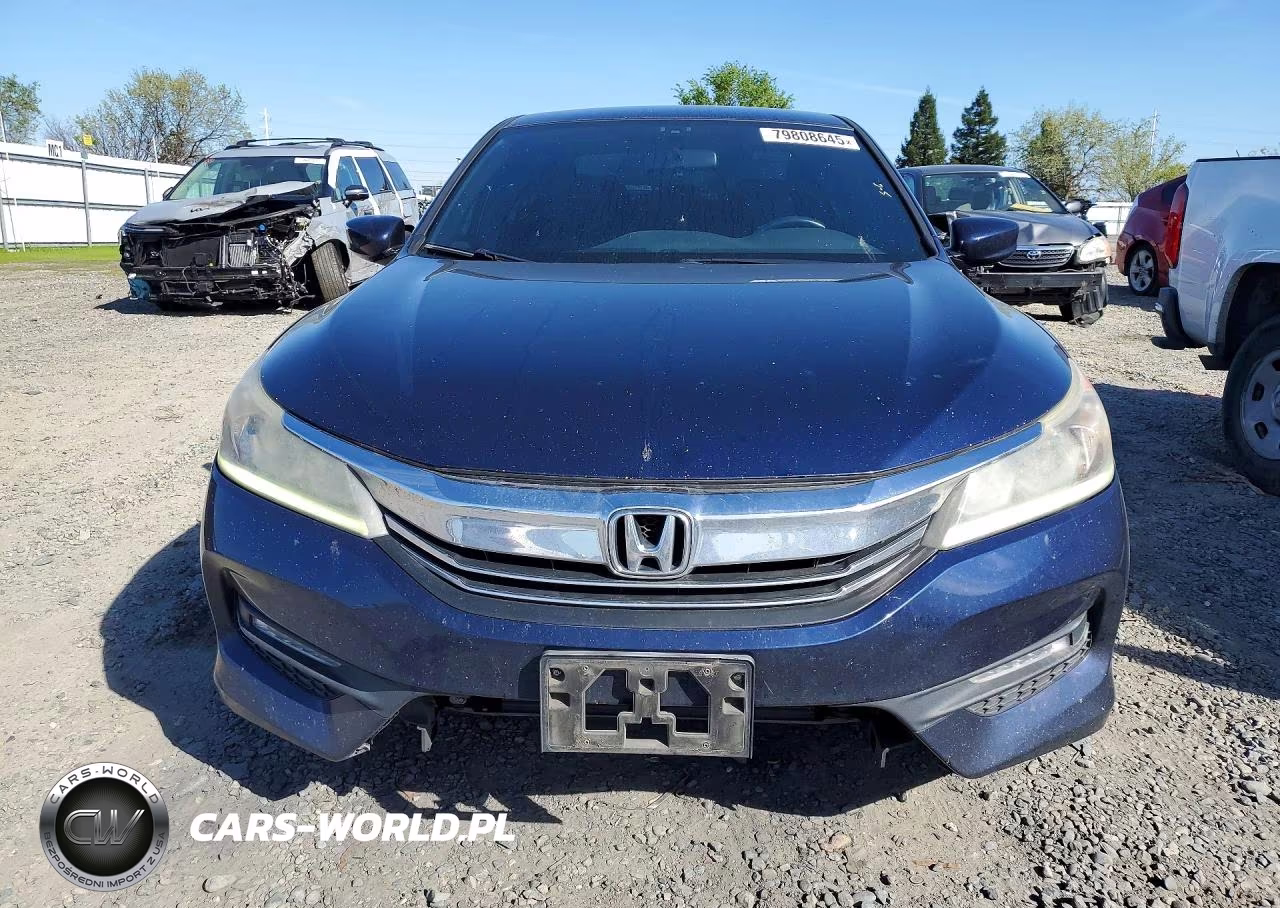 2017 Honda Accord Sport Special Edition VIN:1HGCR2F17HA240541 - 5