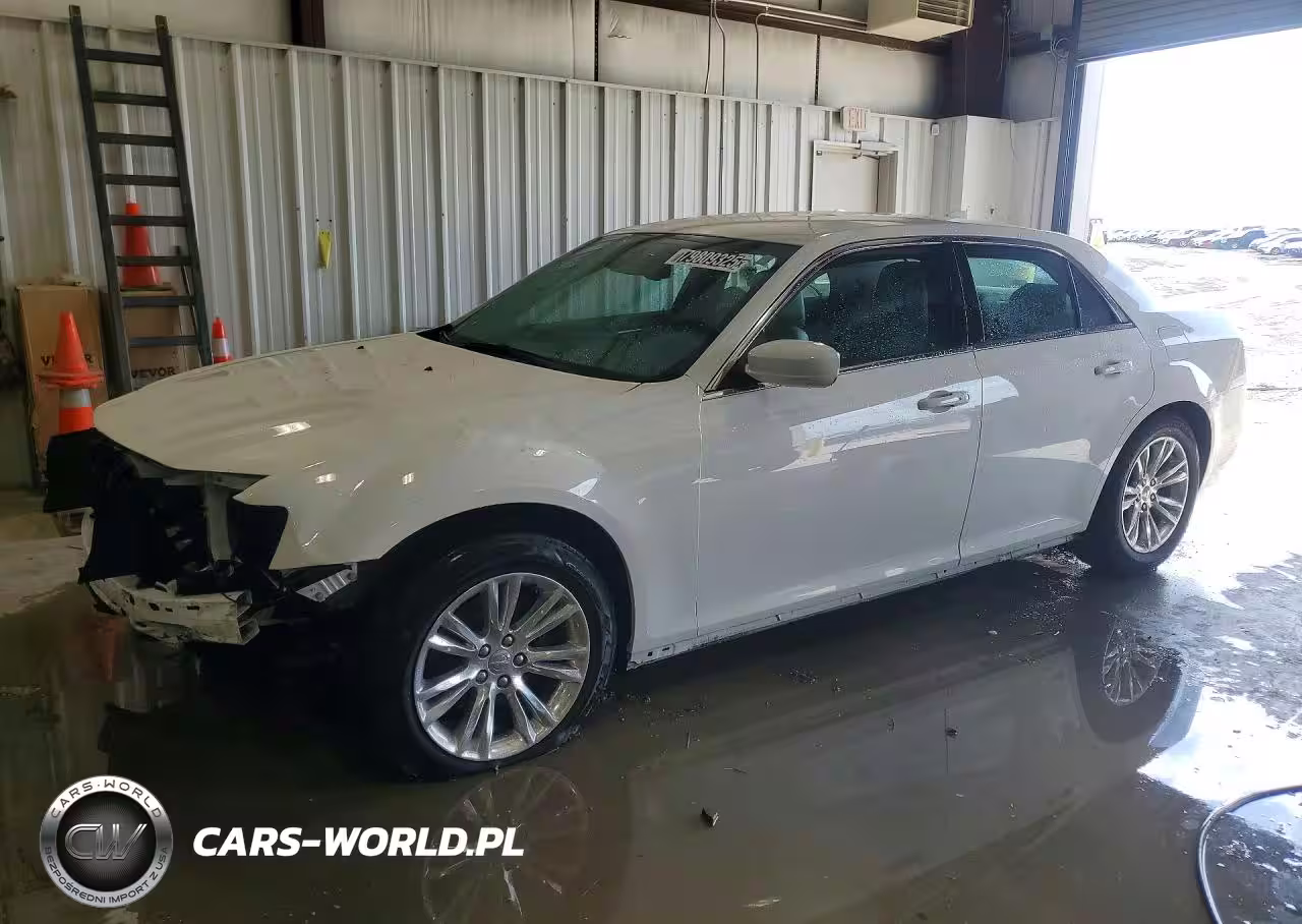 2016 Chrysler 300 Limited