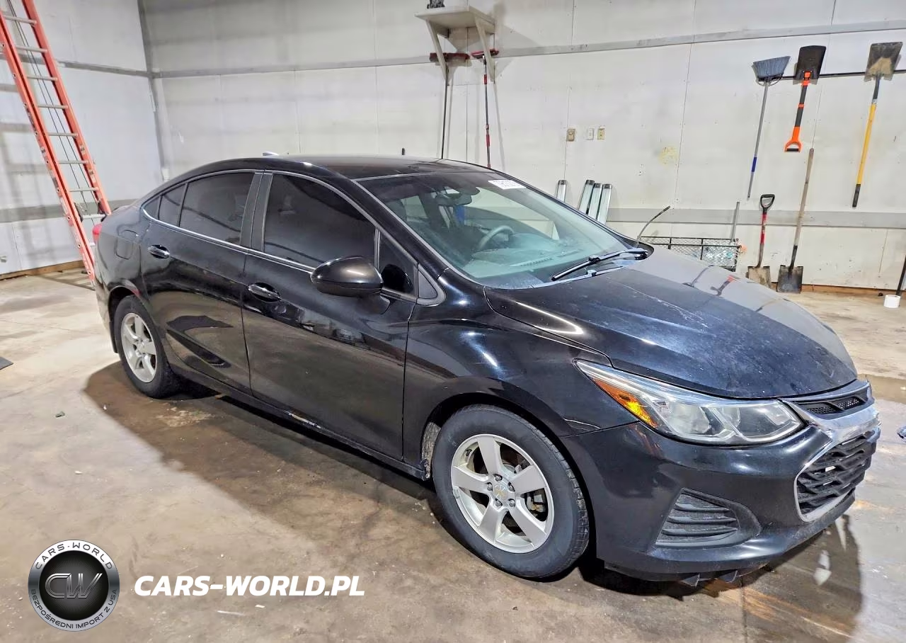 2019 Chevrolet Cruze Ls VIN:1G1BC5SMXK7130982 - 4
