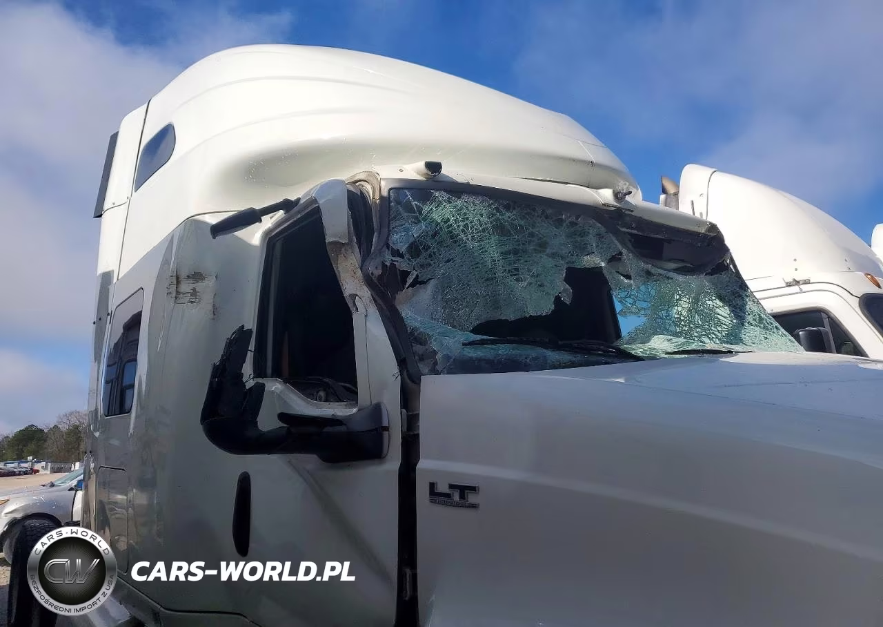 2019 International Lt625 VIN:3HSDZAPRXKN672733 - 9