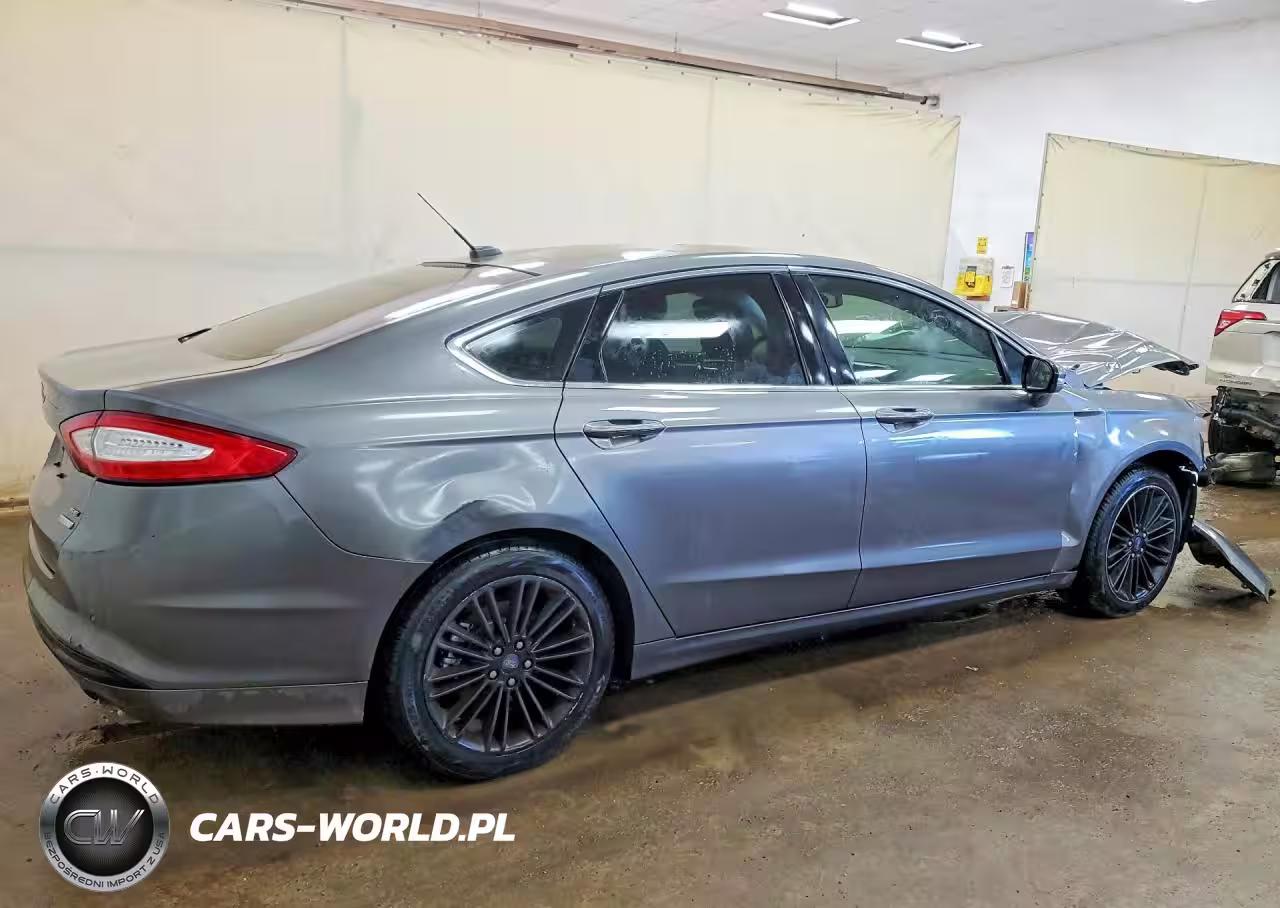 2013 Ford Fusion Se VIN:3FA6P0HR5DR219623 - 3