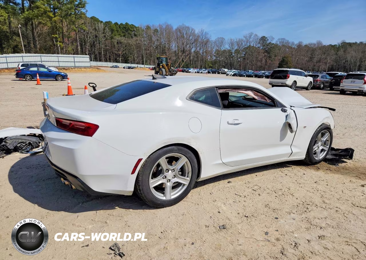 2018 Chevrolet Camaro Lt VIN:1G1FB1RSXJ0188468 - 3