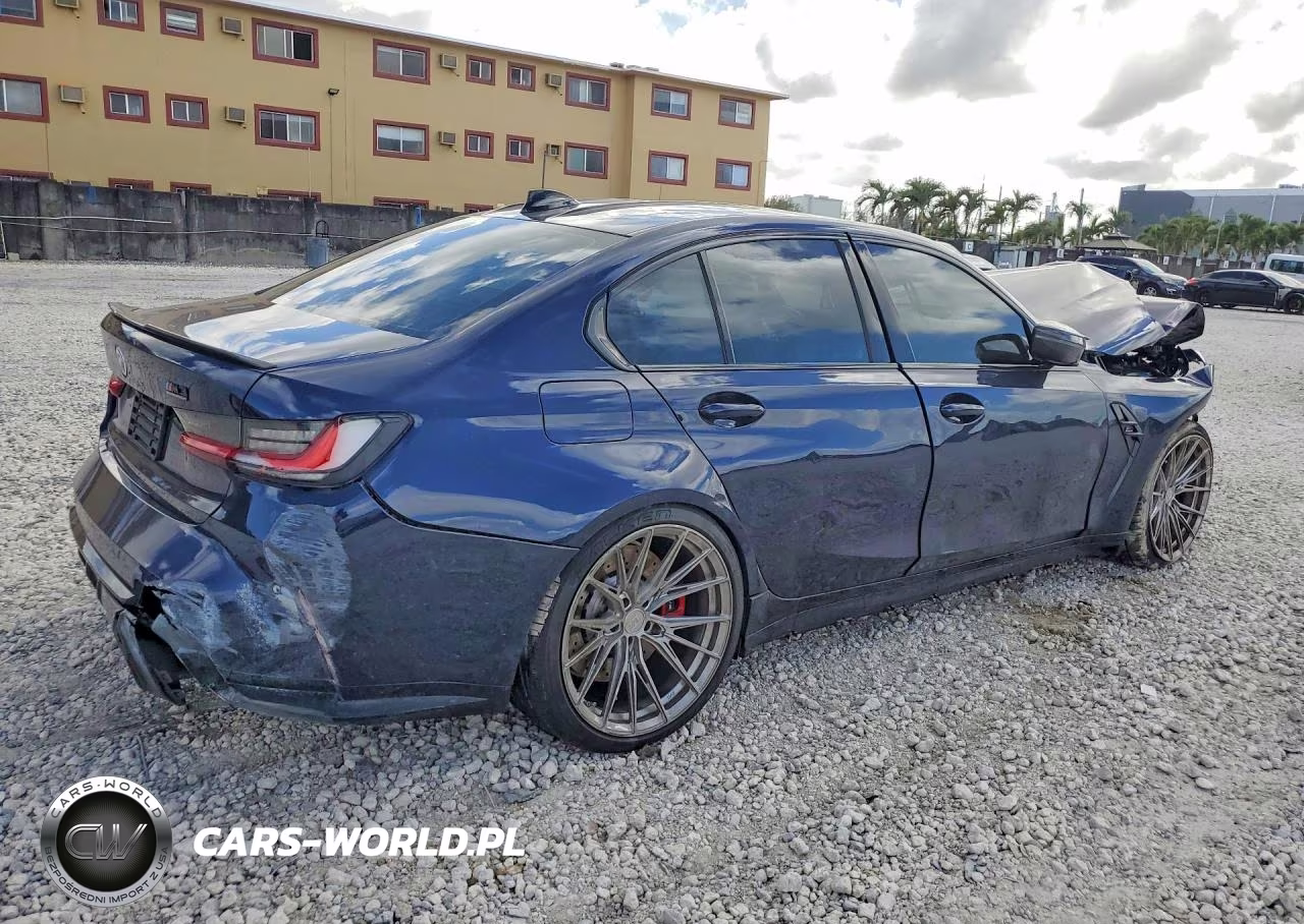 2022 BMW M3 Competition VIN:WBS33AY0XNFM81189 - 3