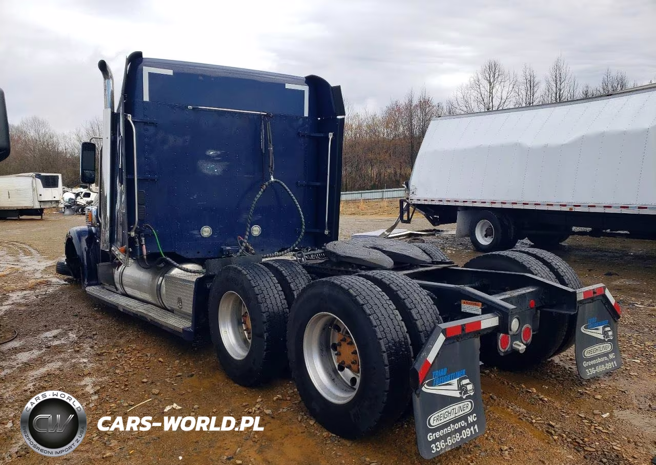 2020 Freightliner Coronado - Semi Truck VIN:3ALXFB002LDLY6820 - 3