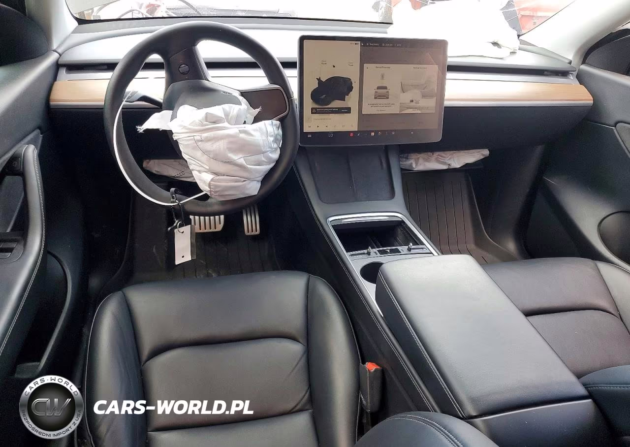 2022 Tesla Model Y VIN:7SAYGDEF9NF463754 - 8