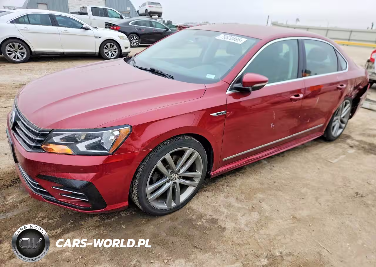 2017 Volkswagen Passat R-Line