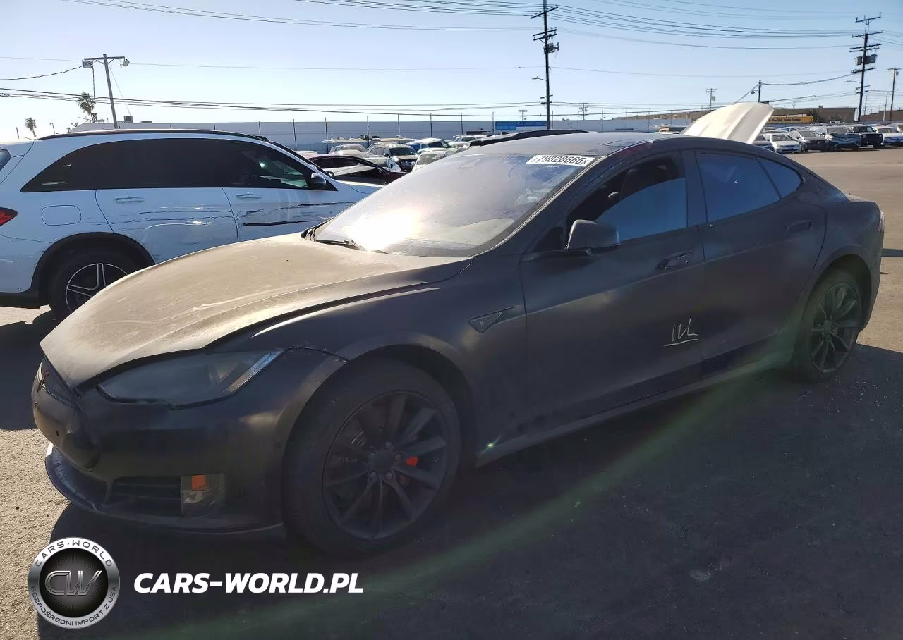 2014 Tesla Model S