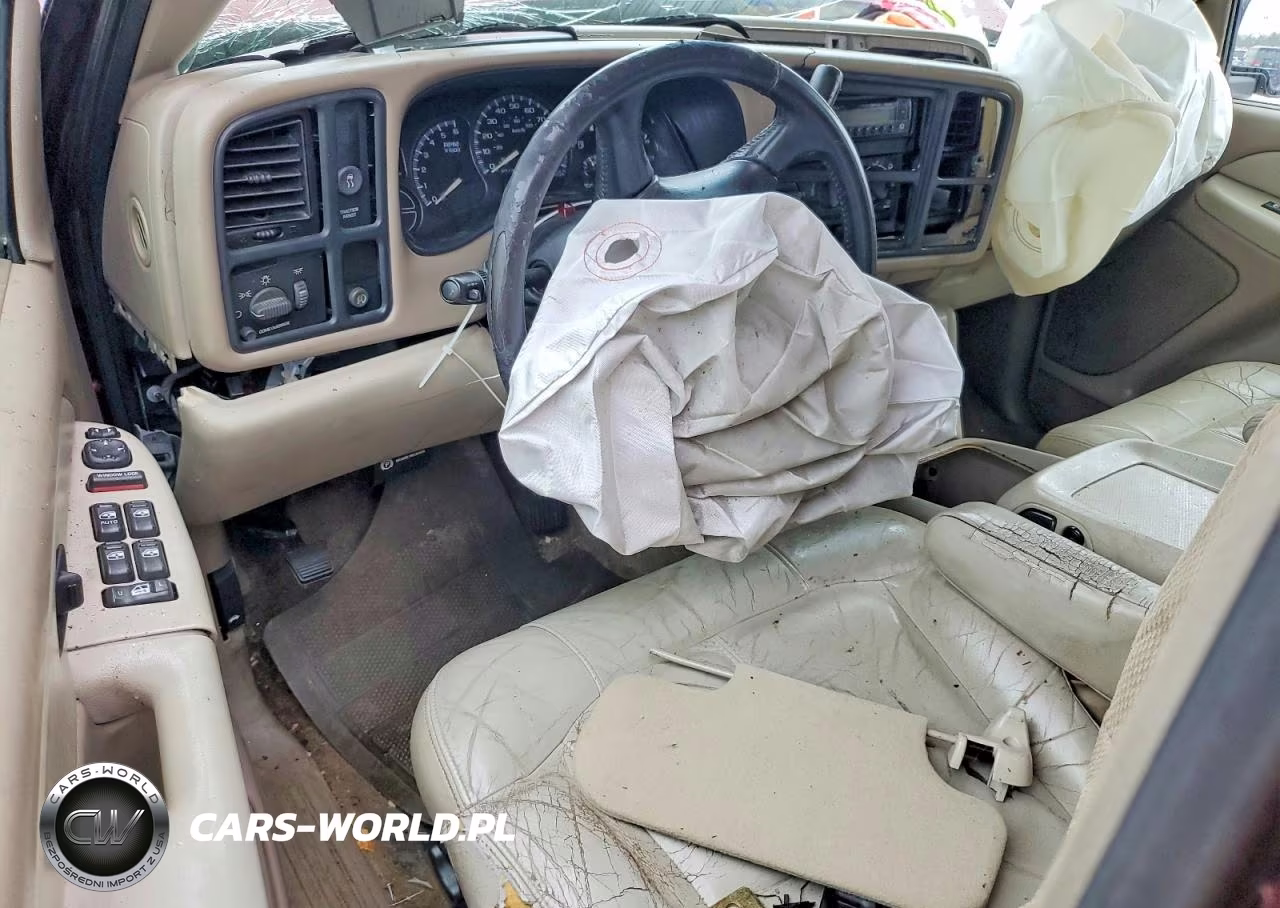 2001 Chevrolet Suburban C1500 VIN:1GNEC16T71J281978 - 8