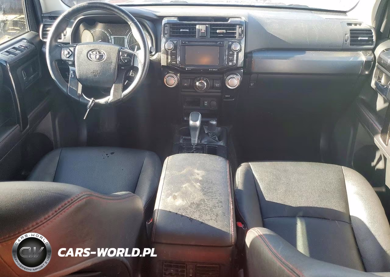 2018 Toyota 4Runner Trd Off Road Premium VIN:JTEBU5JR9J5599293 - 8
