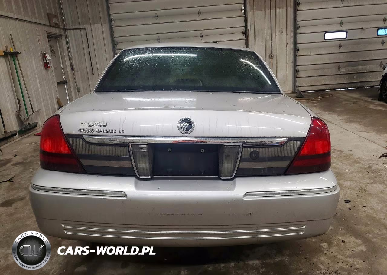 2011 Mercury Grand Marquis Ls VIN:2MEBM7FVXBX610886 - 6