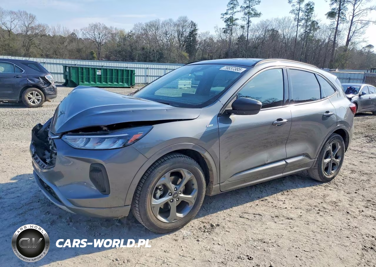 2023 Ford Escape St Line