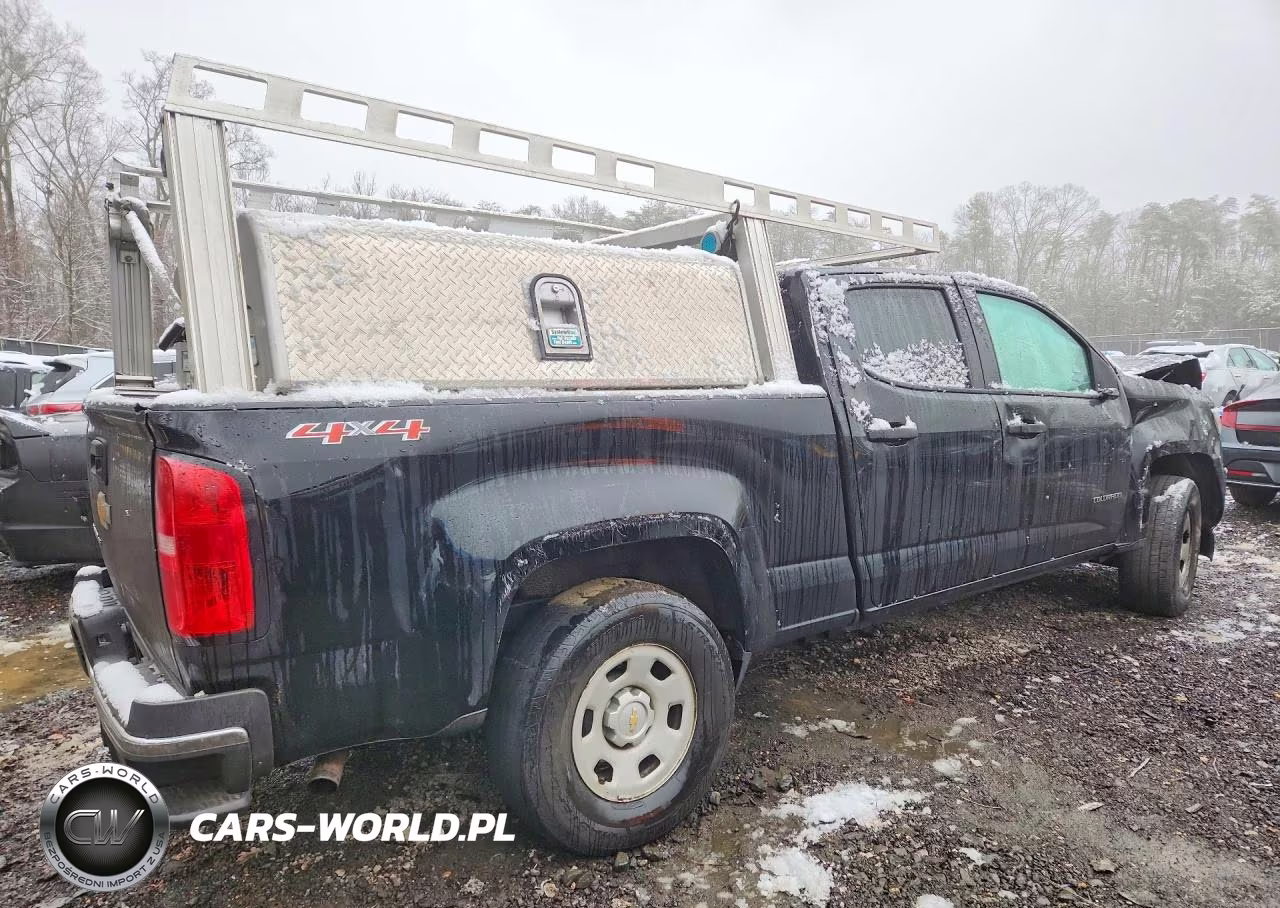2018 Chevrolet Colorado VIN:1GCGTBEN0J1145167 - 3