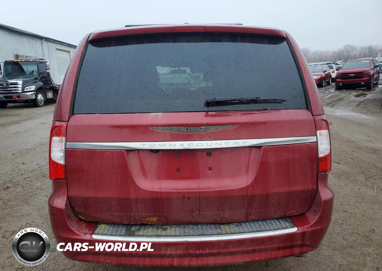 2013 Chrysler Town & Country Touring VIN:2C4RC1BG2DR712102 - 6