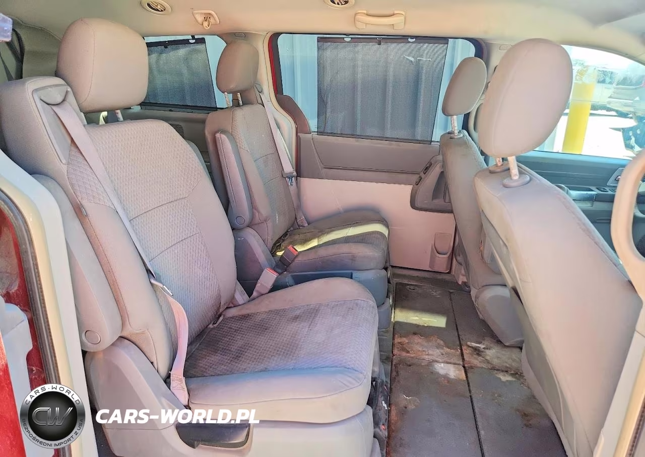 2008 Chrysler Town & Country Touring VIN:2A8HR54P68R658770 - 11