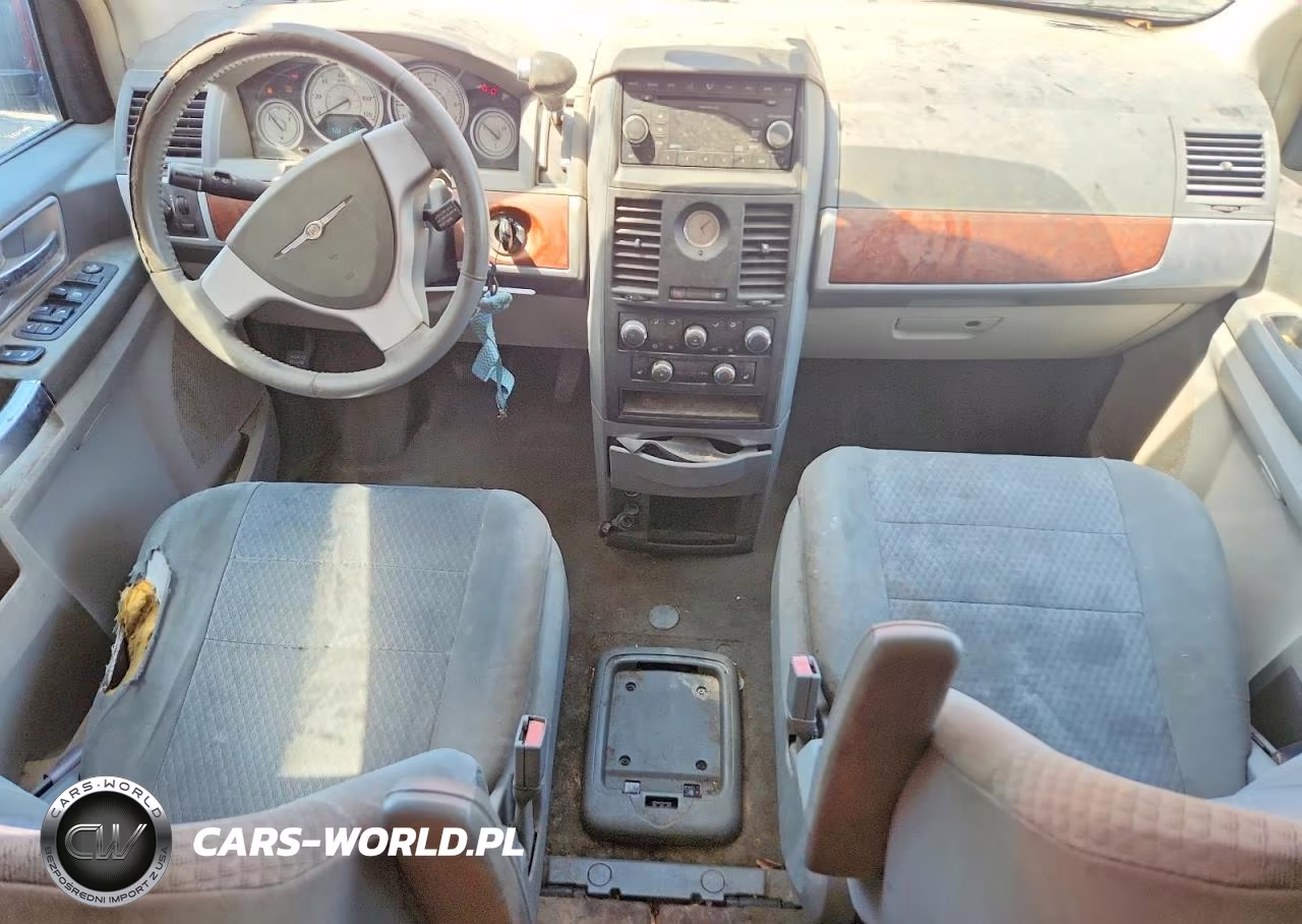 2008 Chrysler Town & Country Touring VIN:2A8HR54P68R658770 - 8
