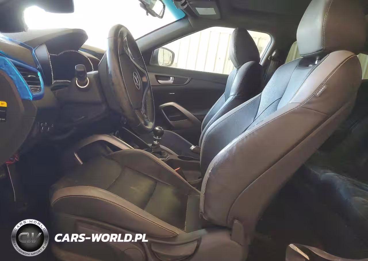2016 Hyundai Veloster Turbo VIN:KMHTC6AE9GU300314 - 7