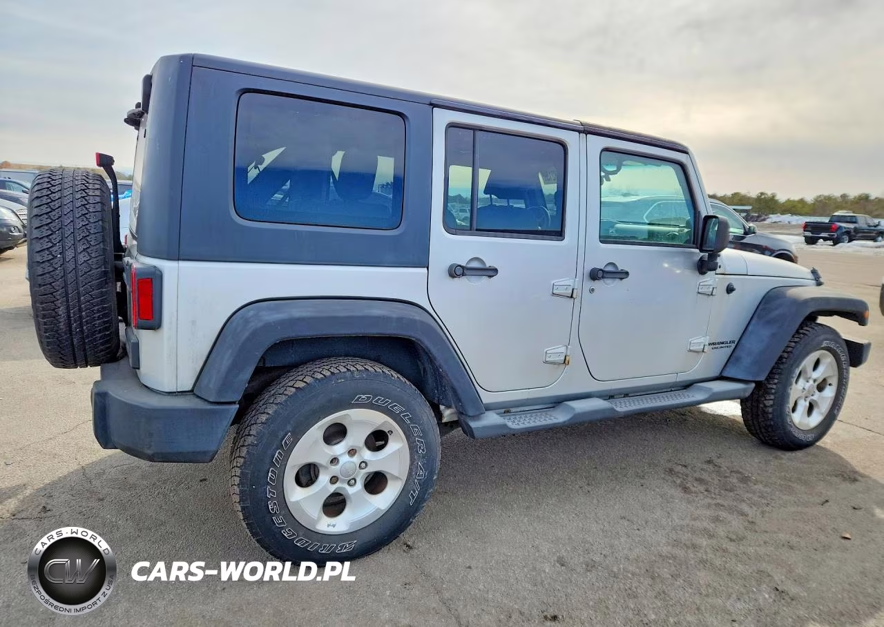 2008 Jeep Wrangler VIN:1J4GA39128L528717 - 3