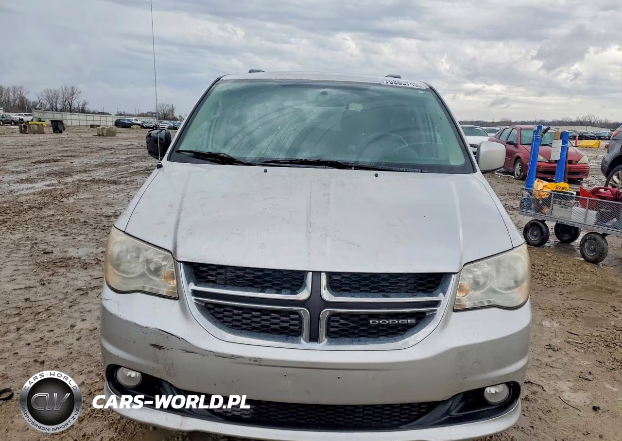 2011 Dodge Grand Caravan Crew VIN:2D4RN5DG8BR662224 - 5