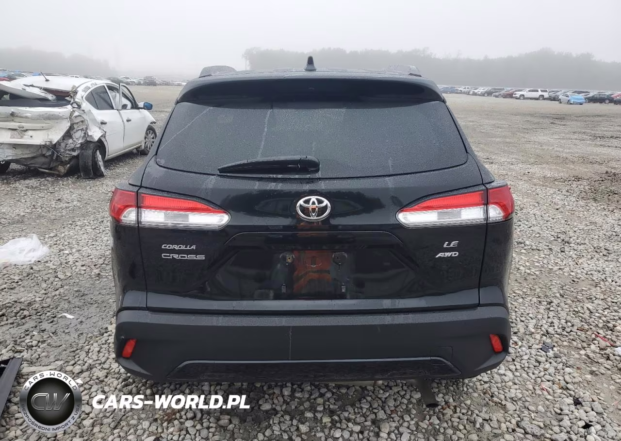 2022 Toyota Corolla Cross Le VIN:7MUCAABG7NV003000 - 6