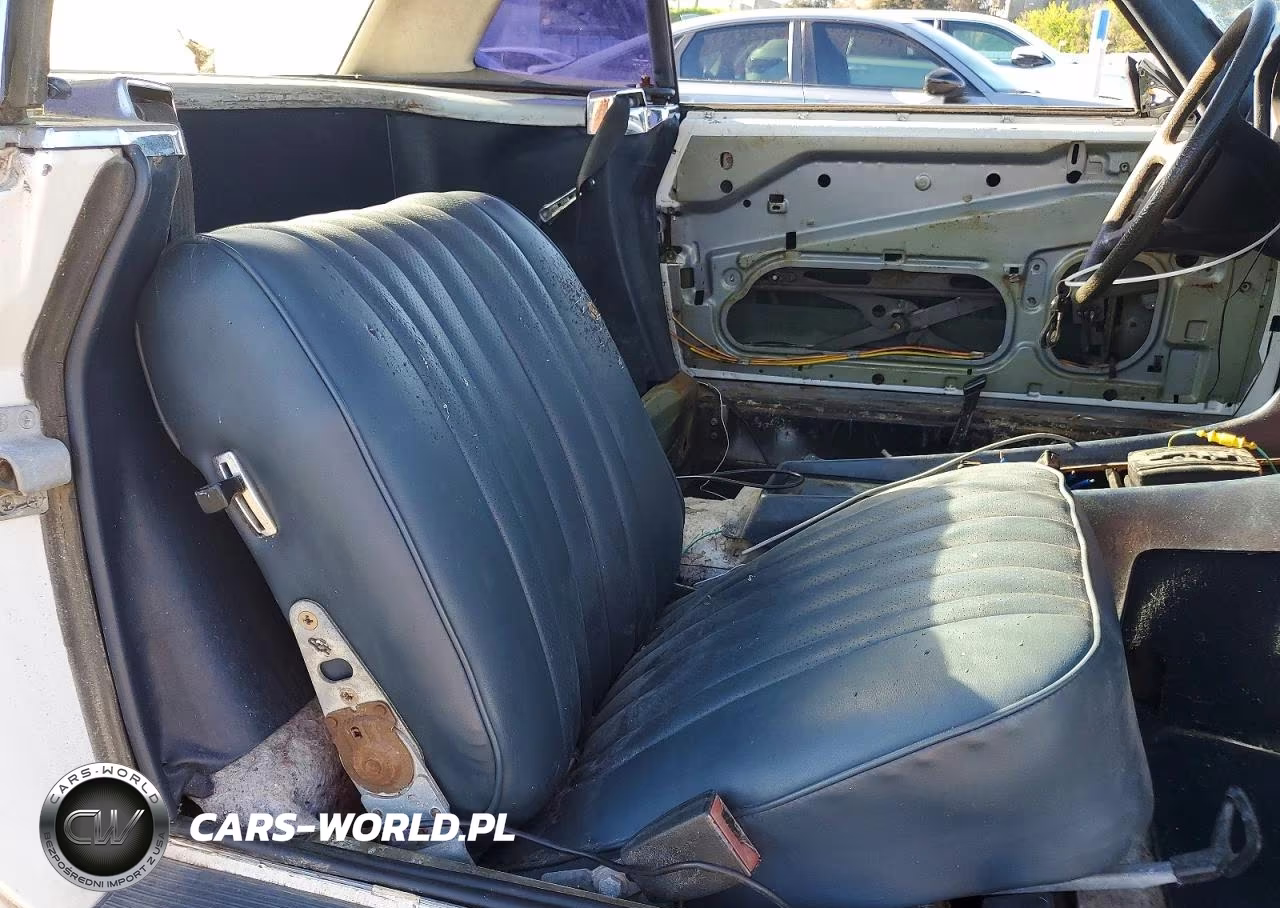 1982 Mercedes-Benz 380 Sl VIN:WDBBA45A6CB010991 - 10