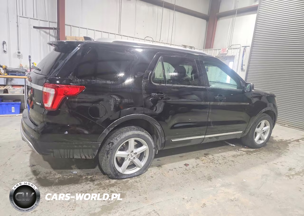 2017 Ford Explorer Xlt VIN:1FM5K8DH4HGC89610 - 3