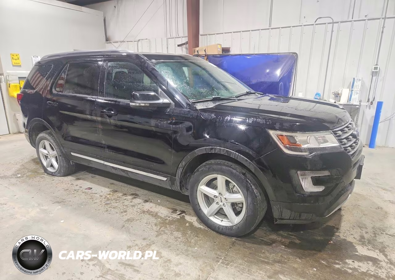 2017 Ford Explorer Xlt VIN:1FM5K8DH4HGC89610 - 4