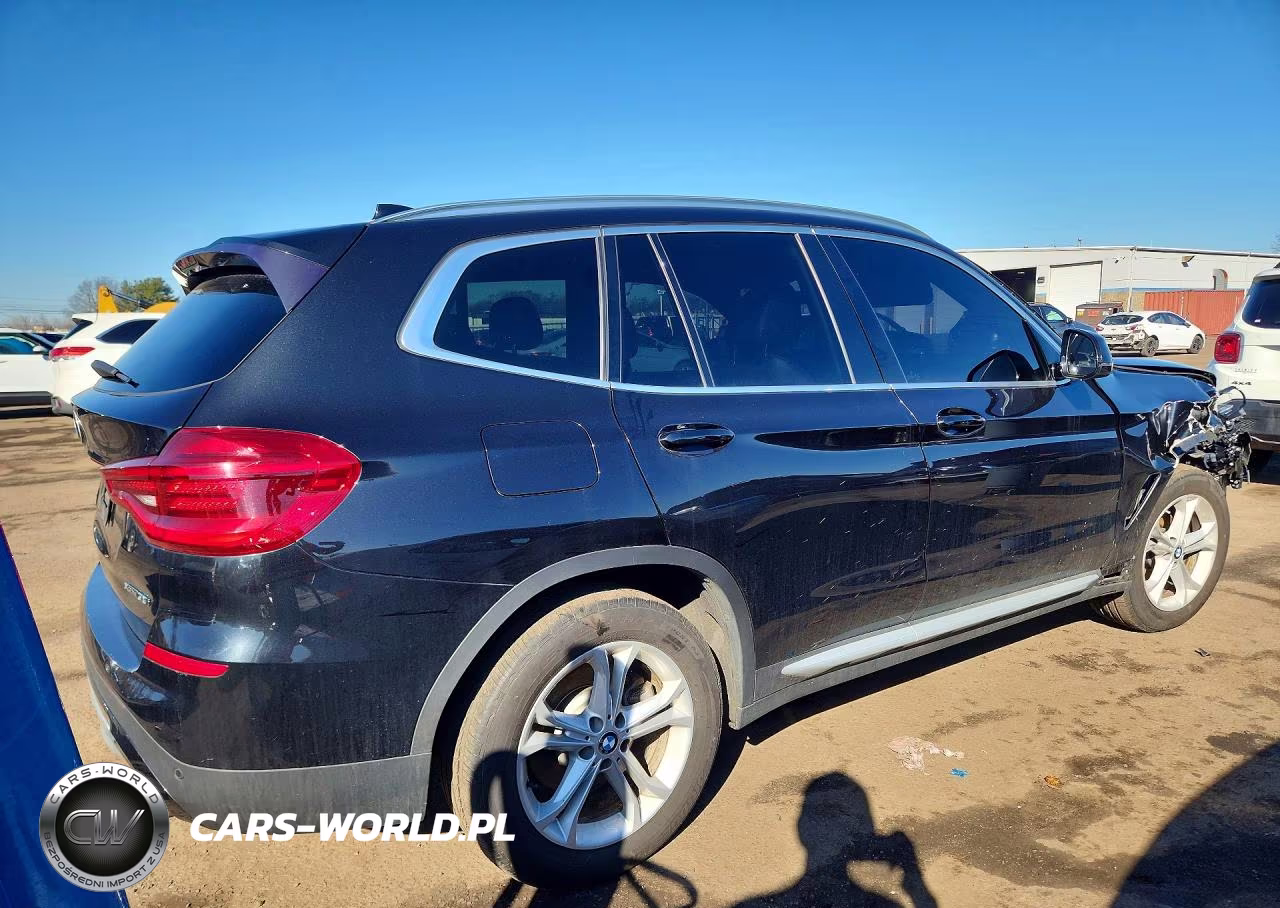 2019 BMW X3 xDrive30I VIN:5UXTR9C59KLP84919 - 3