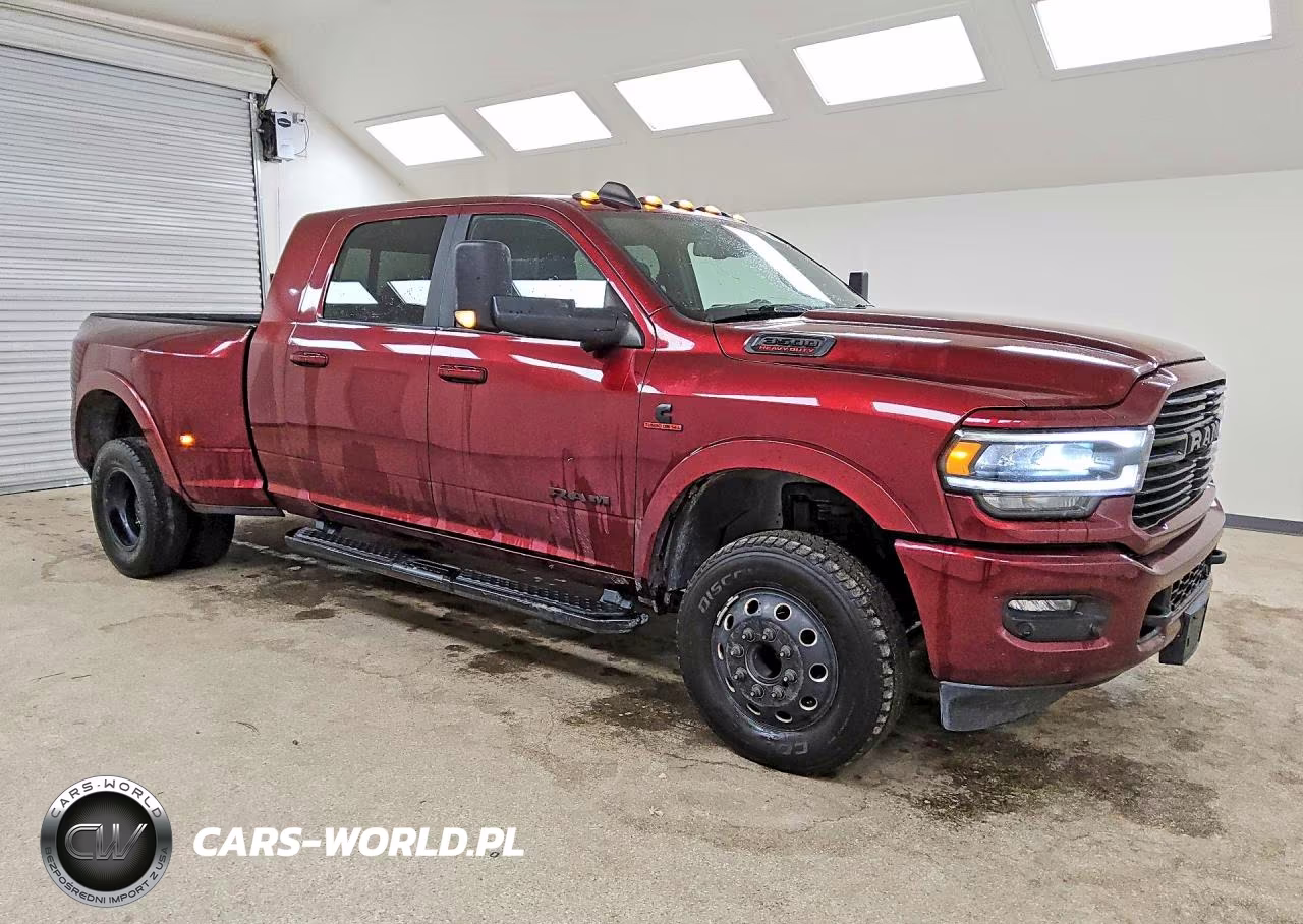 2022 Ram 3500 Laramie VIN:3C63RRML6NG339674 - 4