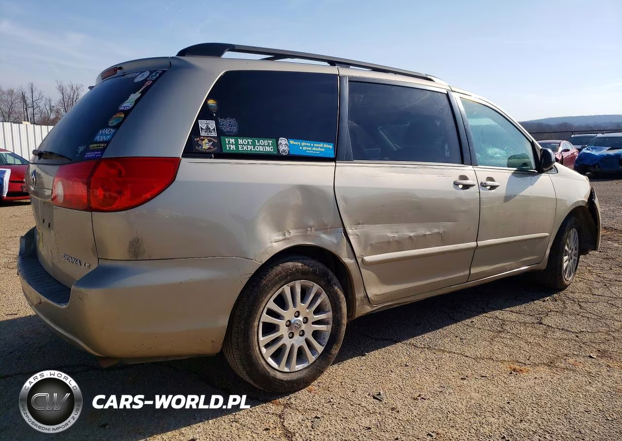 2008 Toyota Sienna Le 7-Passenger VIN:5TDZK23C18S214538 - 3