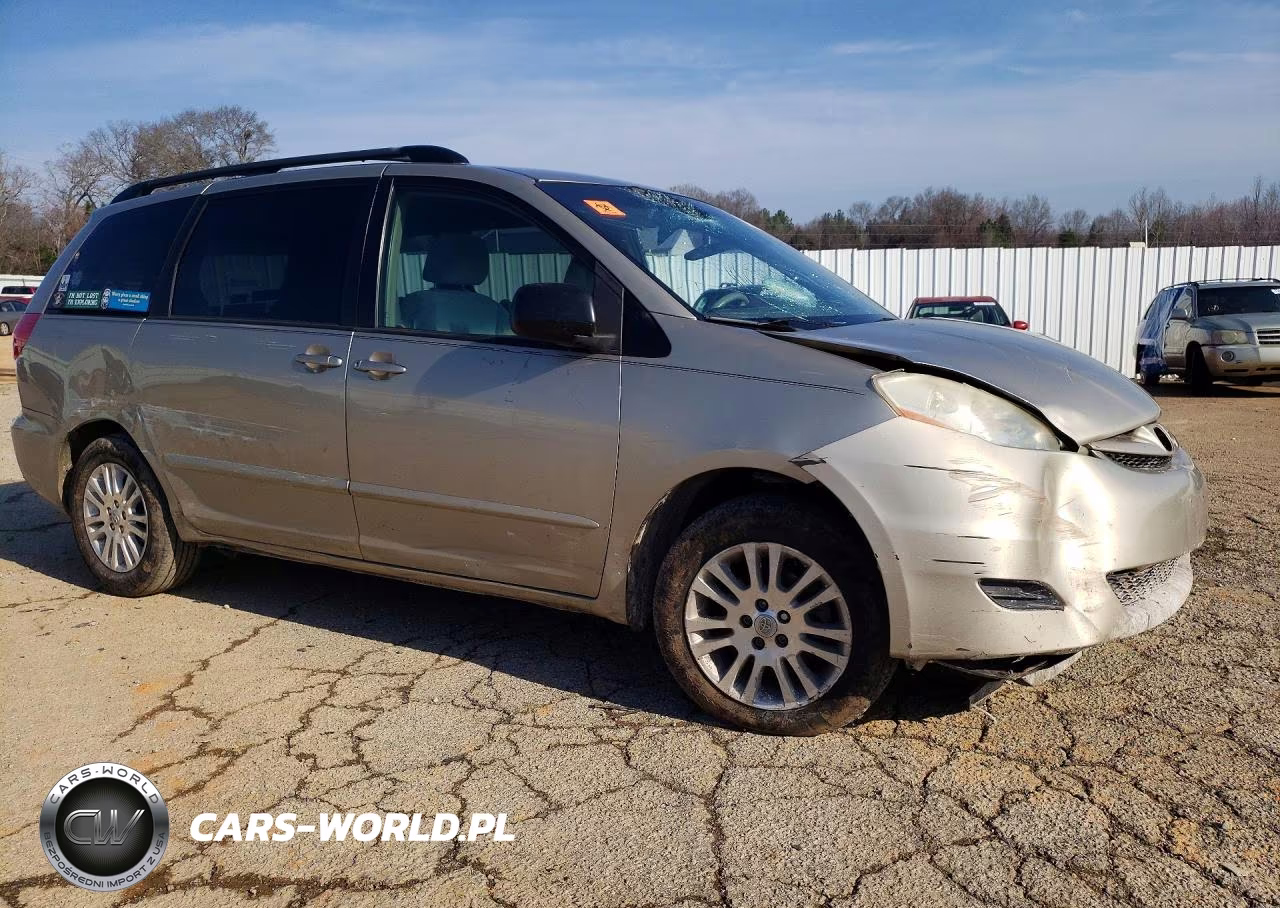 2008 Toyota Sienna Le 7-Passenger VIN:5TDZK23C18S214538 - 4