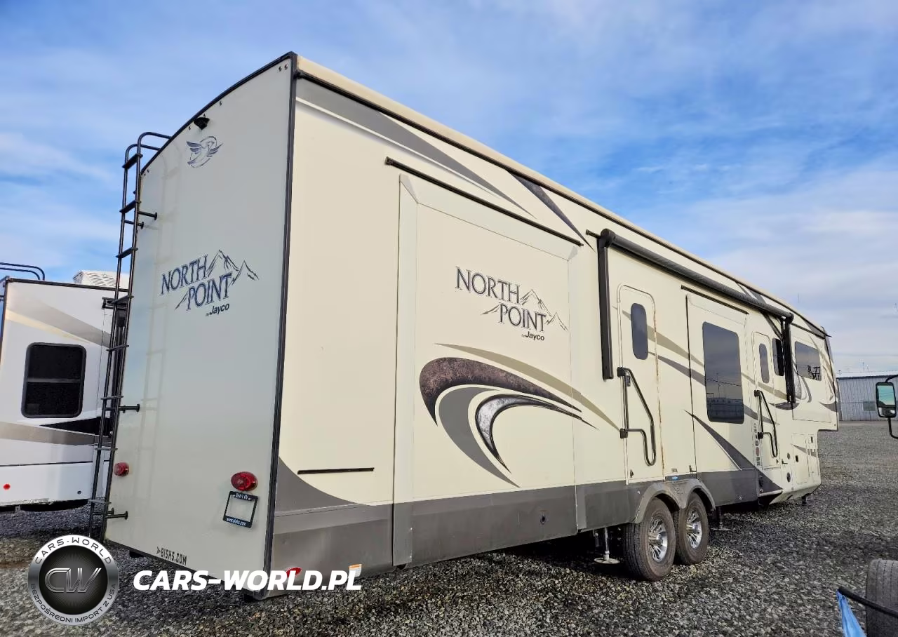 2019 Jayco North Point Camper VIN:1UJCJ0BV7K1LR0143 - 4