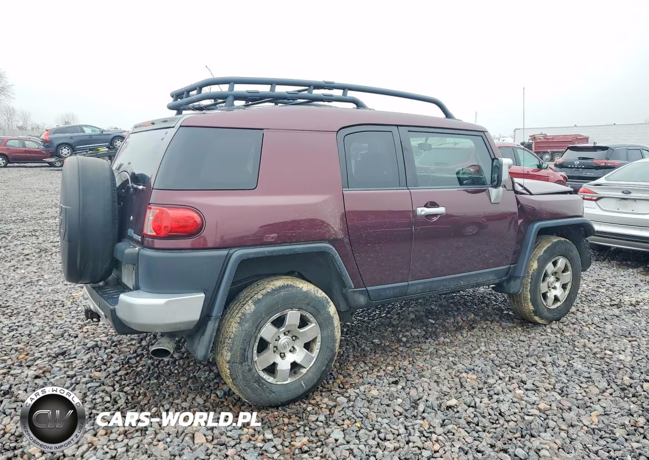 2007 Toyota Fj Cruiser Base VIN:JTEBU11F570078060 - 3