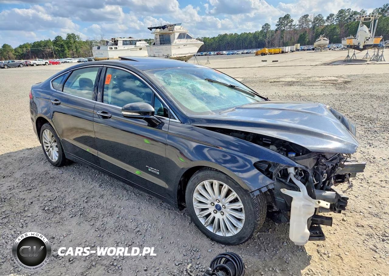 2014 Ford Fusion Titanium Phev VIN:3FA6P0SU3ER382690 - 4