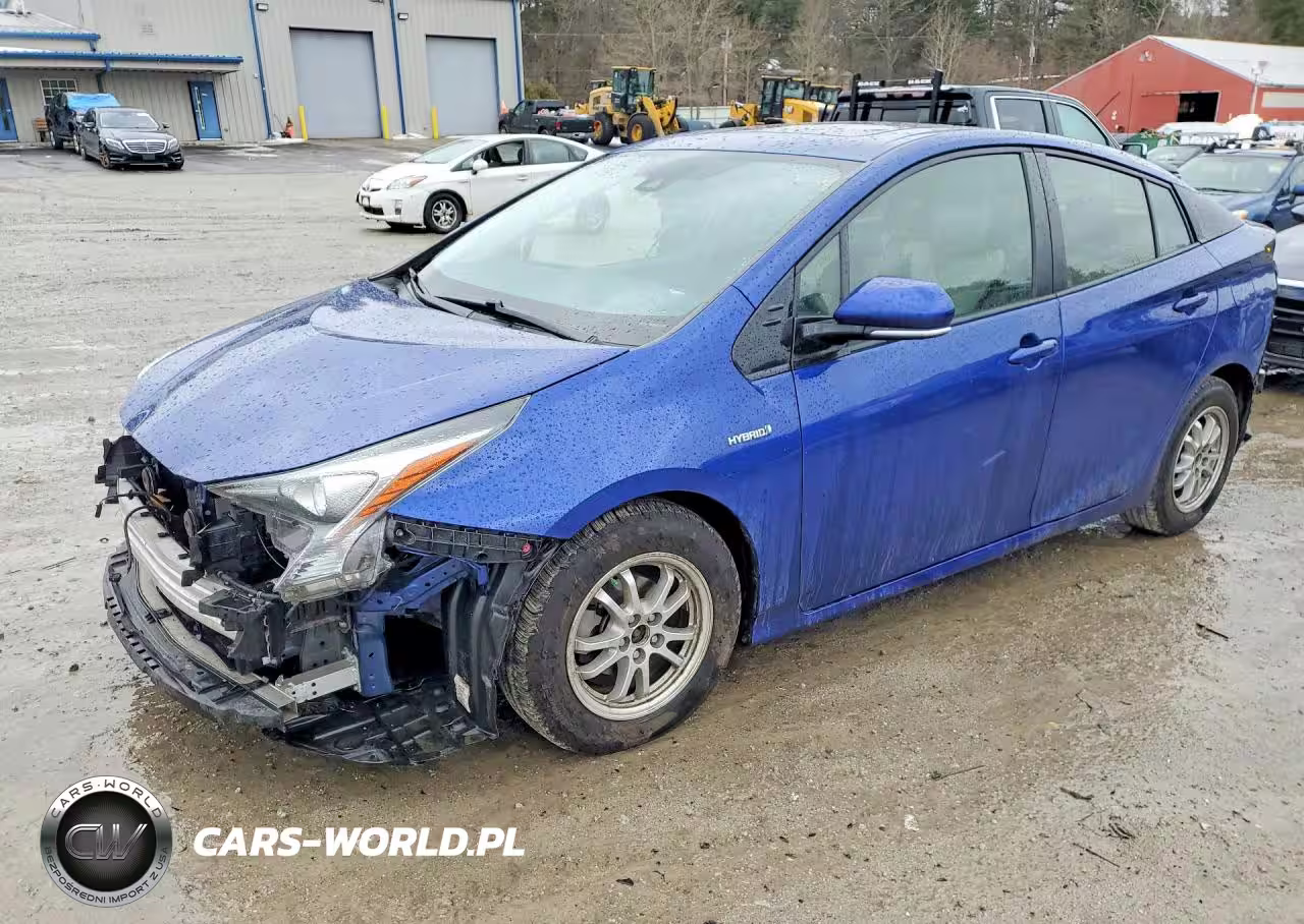 2018 Toyota Prius Three